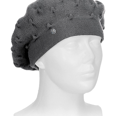 Women's knitted beret with embroidery